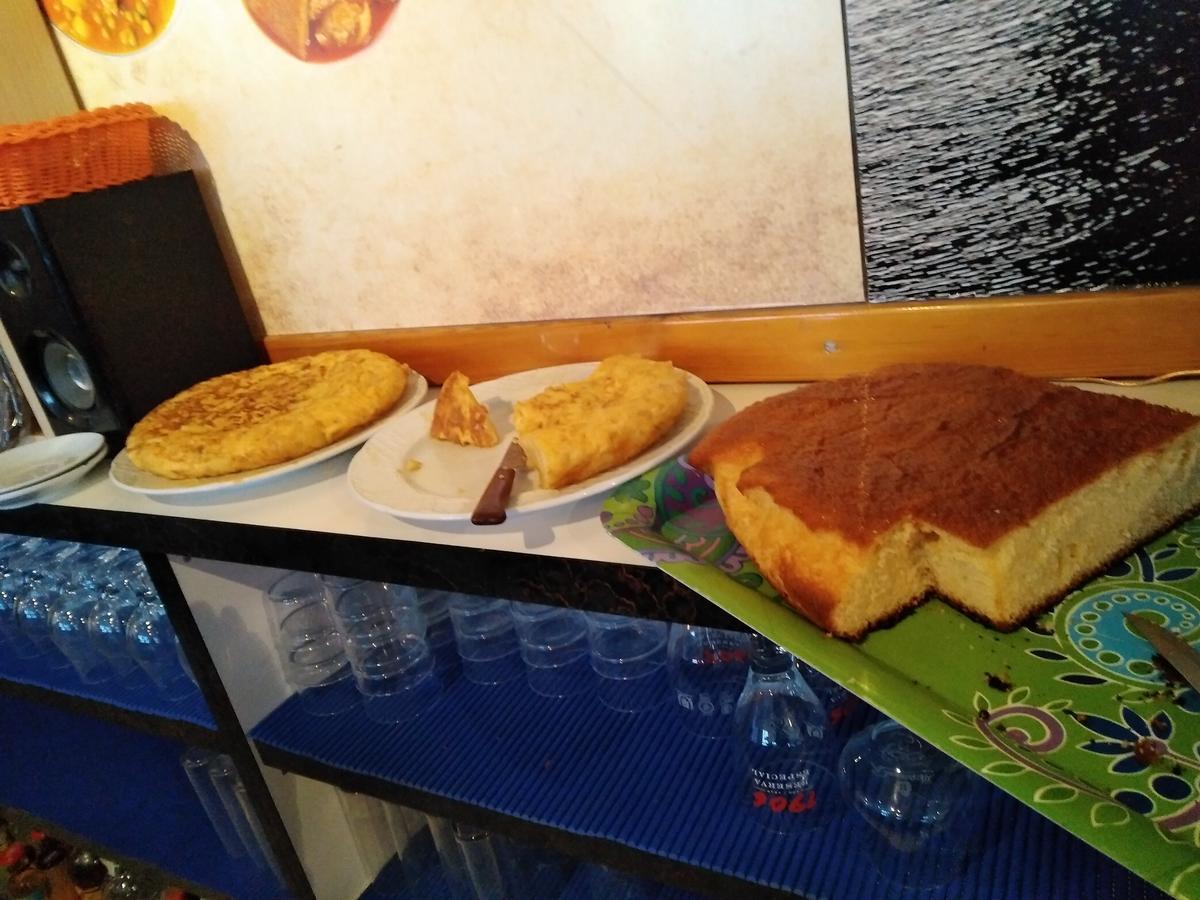 Hostal El Tropezon Matallana de Valmadrigal Ngoại thất bức ảnh