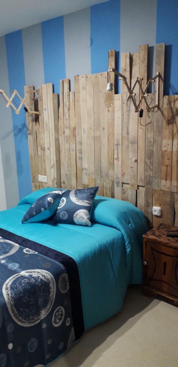 Hostal El Tropezon Matallana de Valmadrigal Ngoại thất bức ảnh